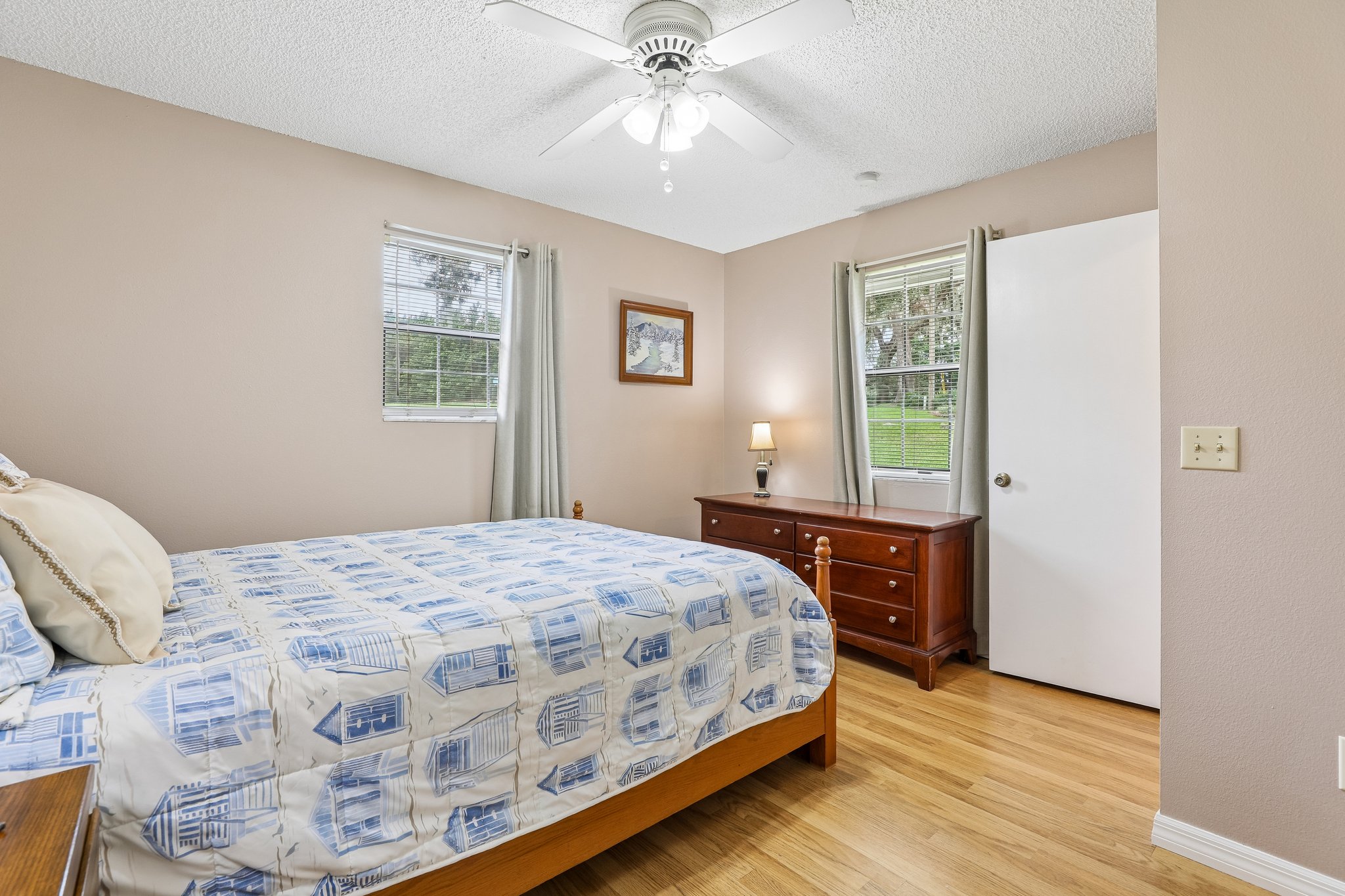 Grove St-S1009-027.jpg