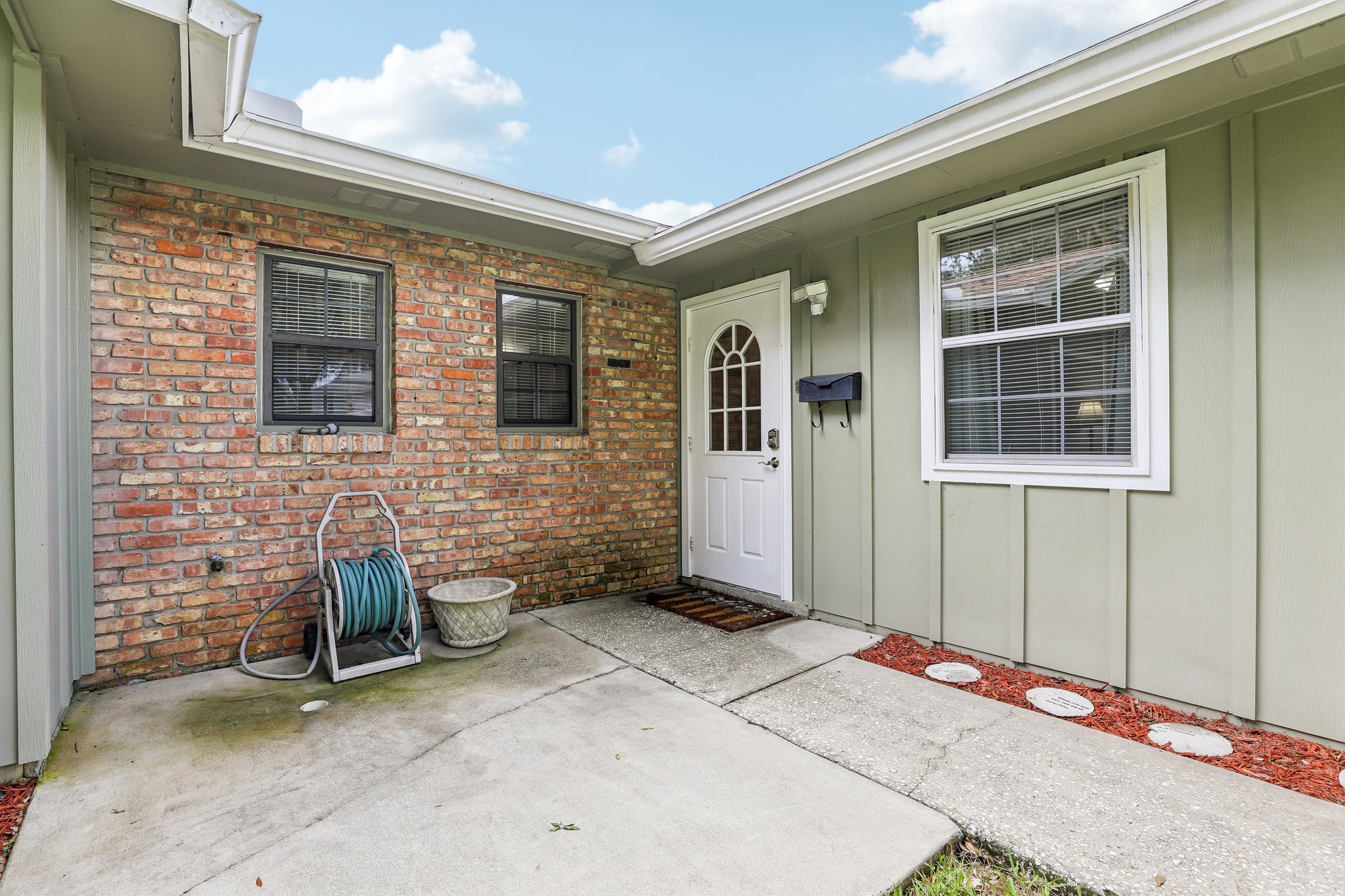 Grove St-S1009-066.jpg