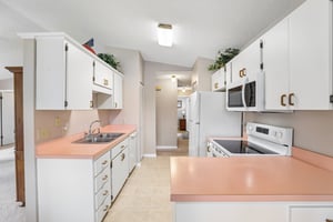 Grove St-S1009-016.jpg