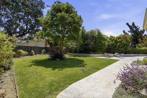 047_F8_1460 Oak Canyon Ct