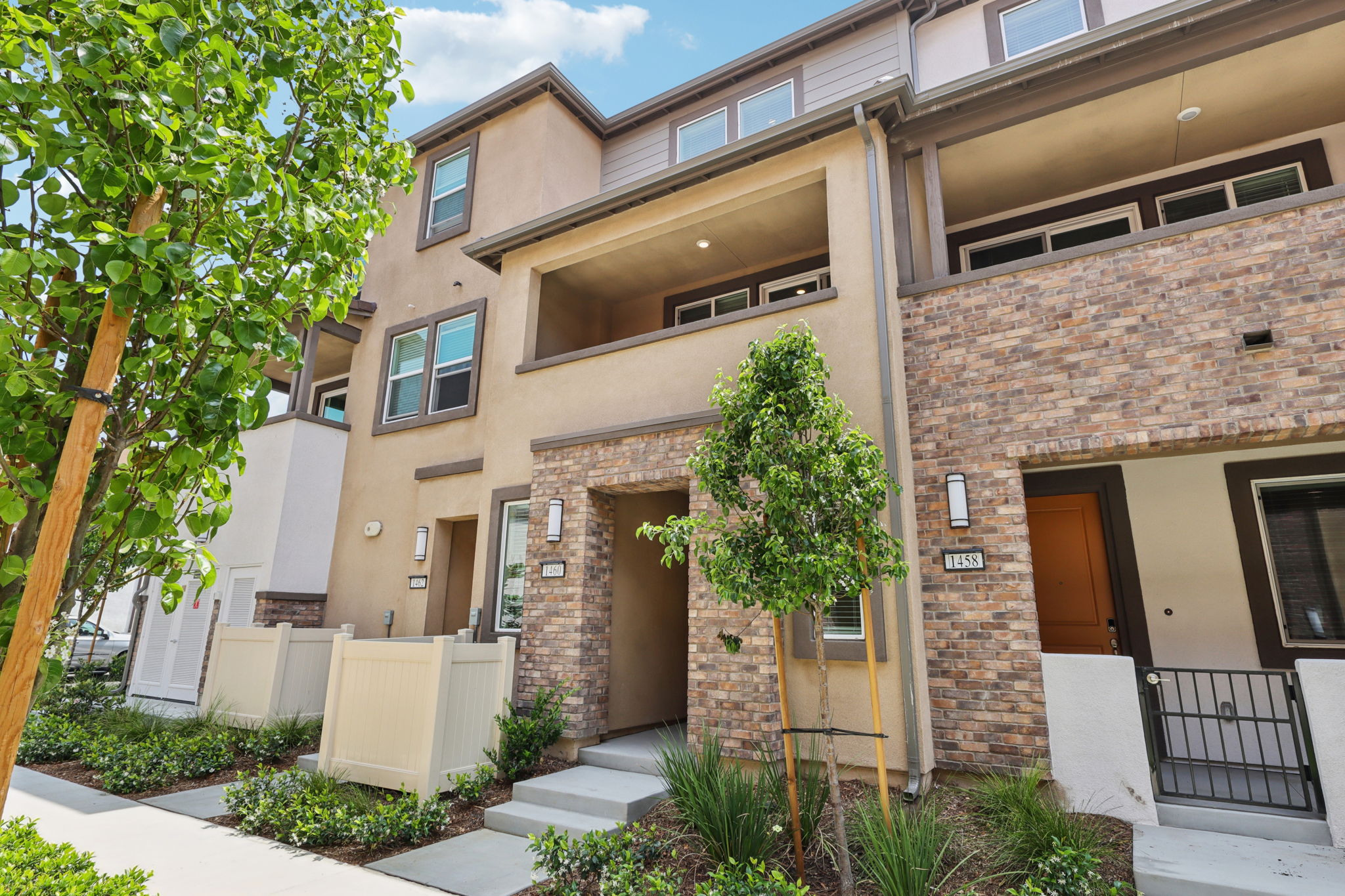 So Cal - Stratus - 1460 Stratus Dr Pomona CA 91768 - 006