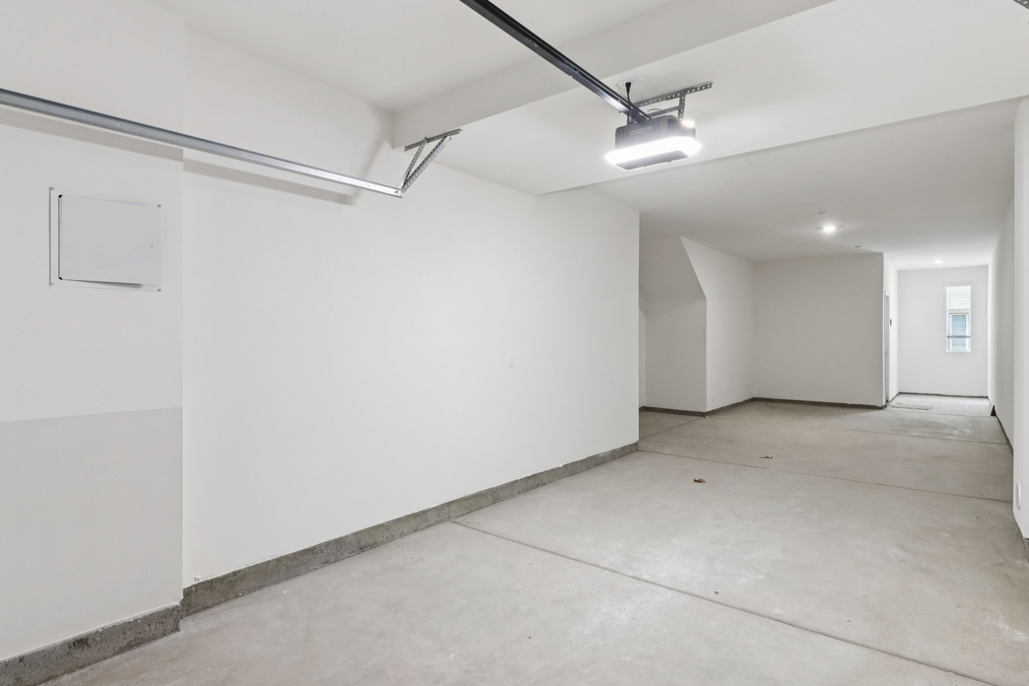 So Cal - Stratus - 1460 Stratus Dr Pomona CA 91768 - 020