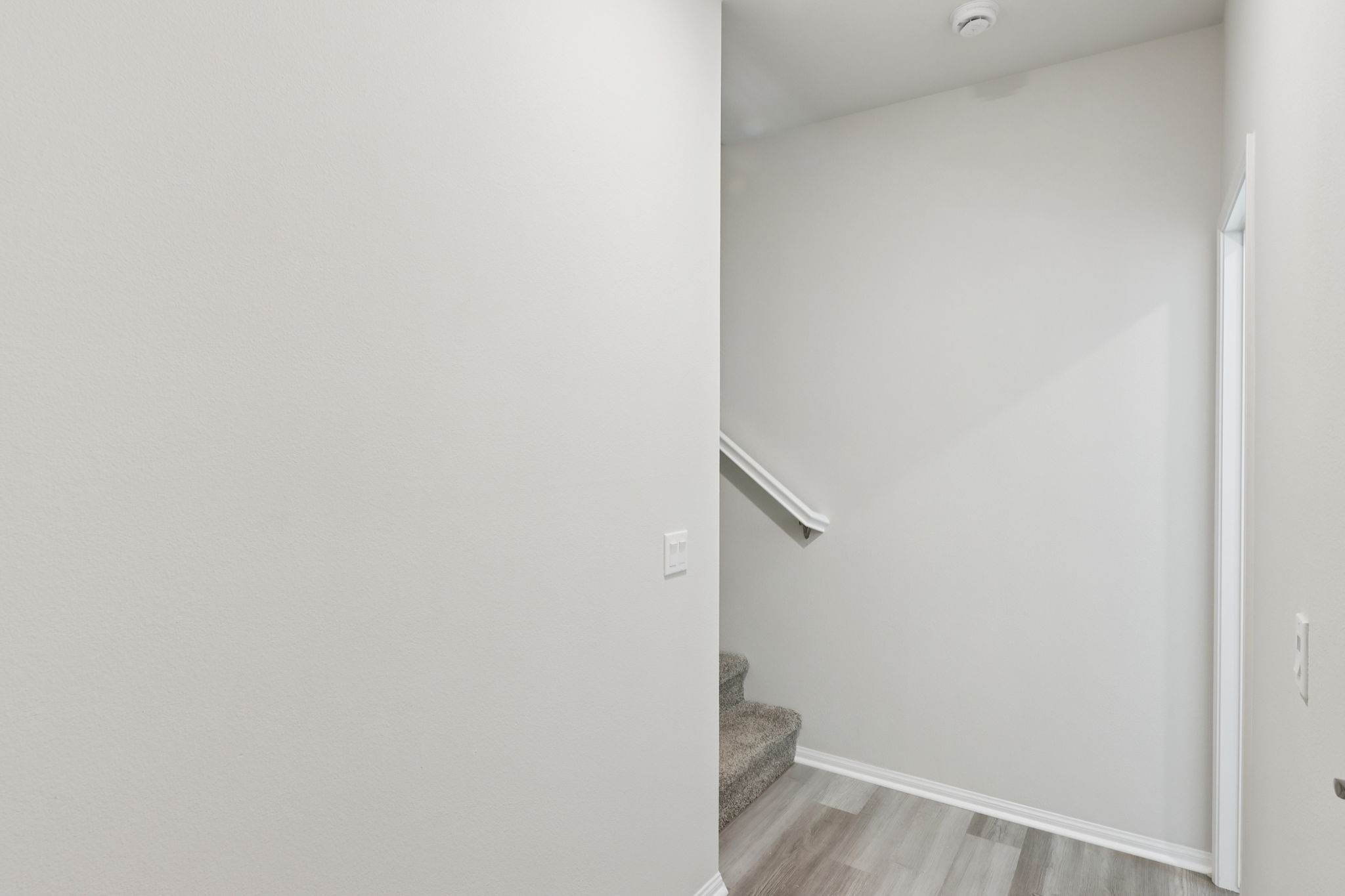 So Cal - Stratus - 1460 Stratus Dr Pomona CA 91768 - 027