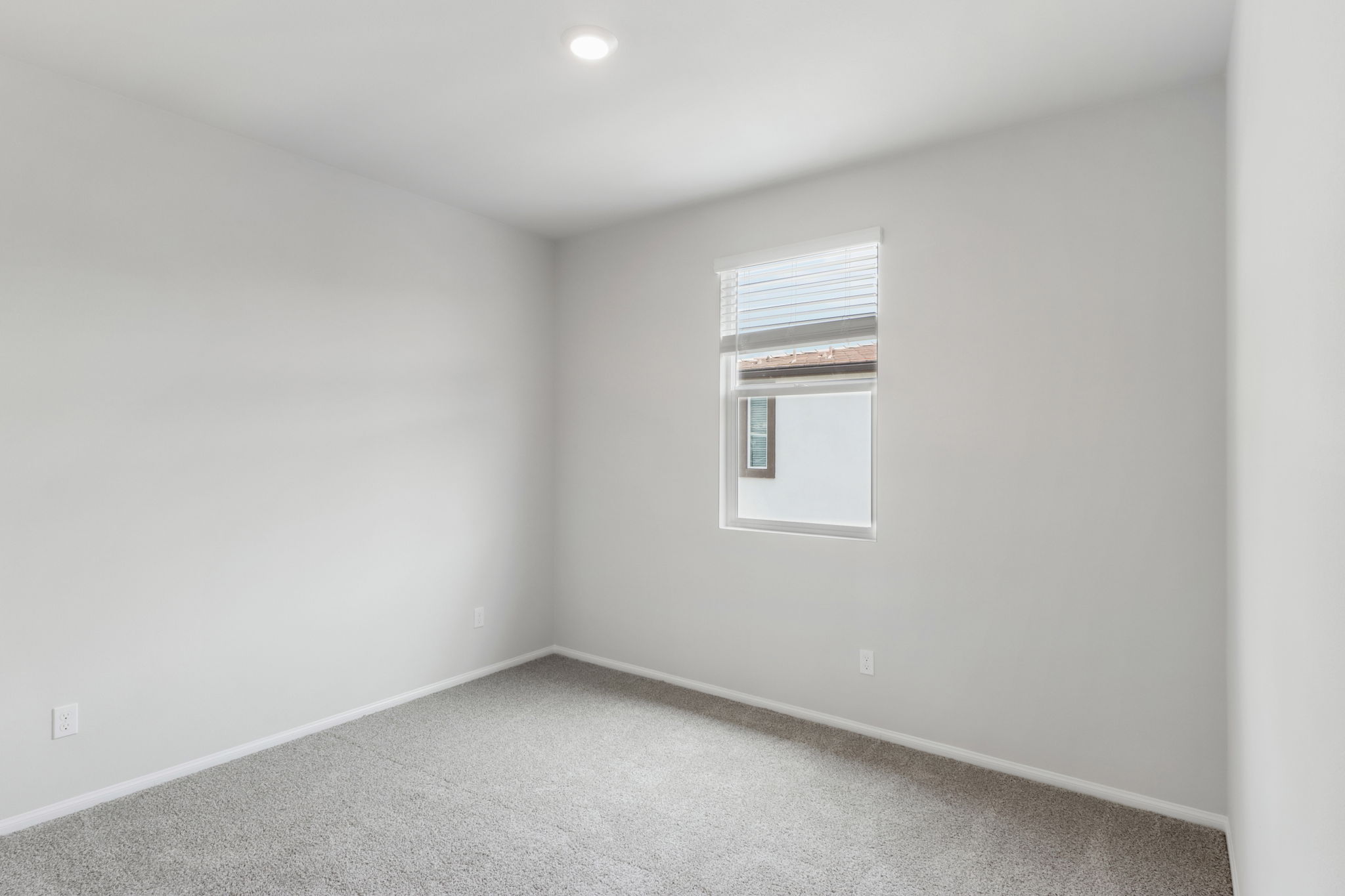 So Cal - Stratus - 1460 Stratus Dr Pomona CA 91768 - 036