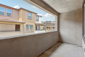 So Cal - Stratus - 1460 Stratus Dr Pomona CA 91768 - 039