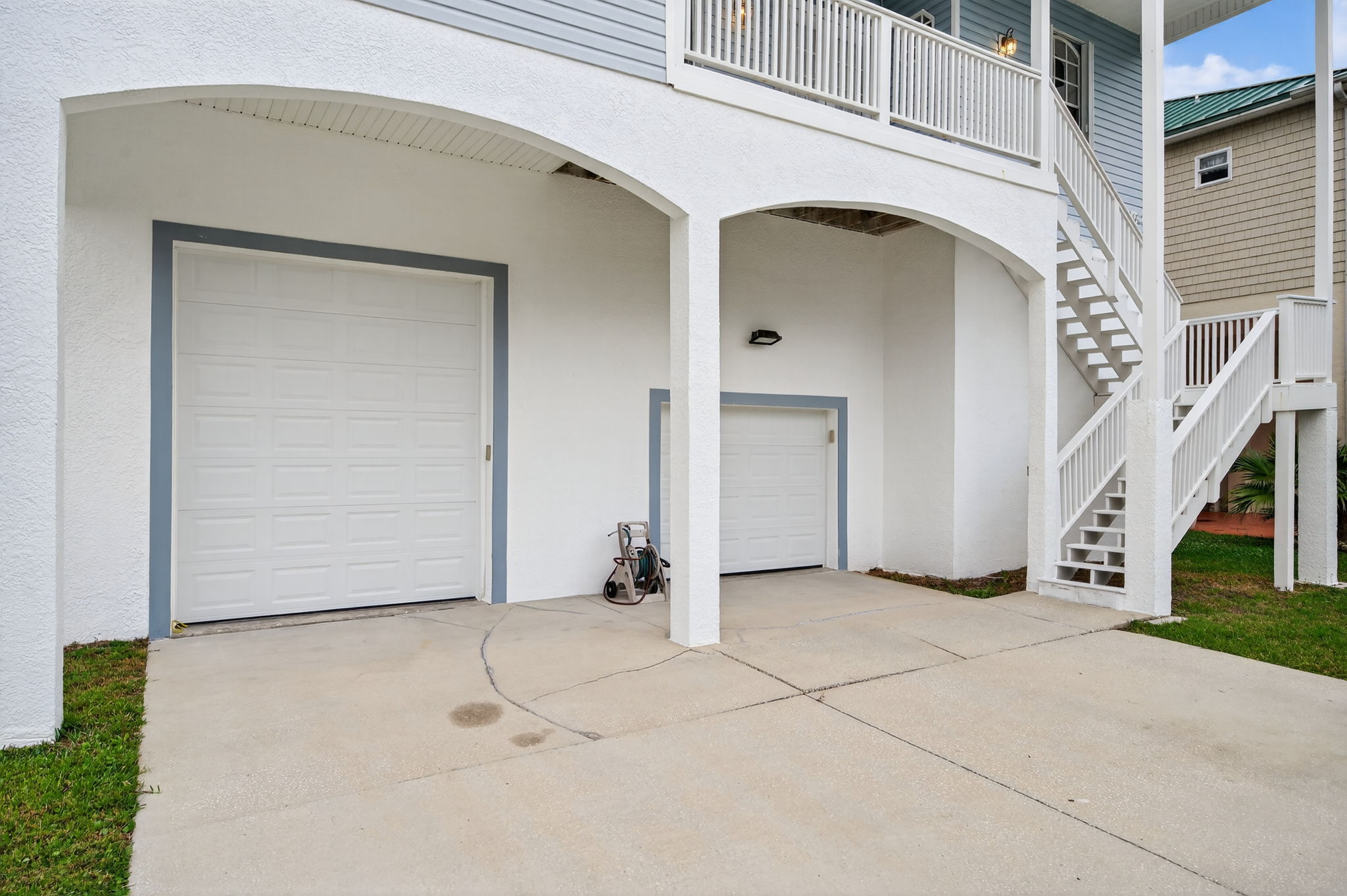 Front Exteriors (1)
