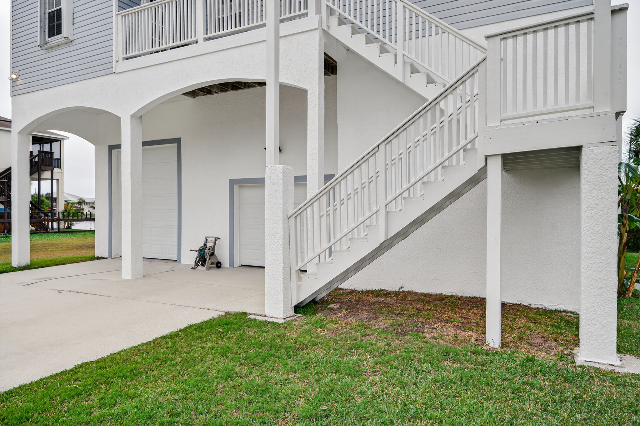 Front Exteriors (6)