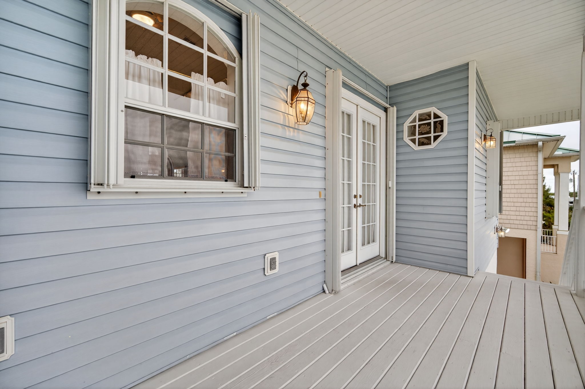 Front Exteriors (13)