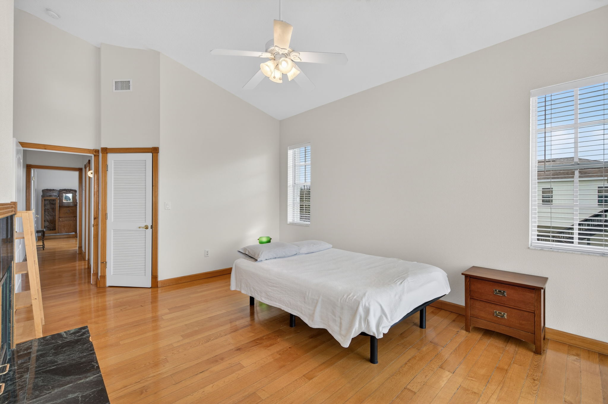 Interiors (23)