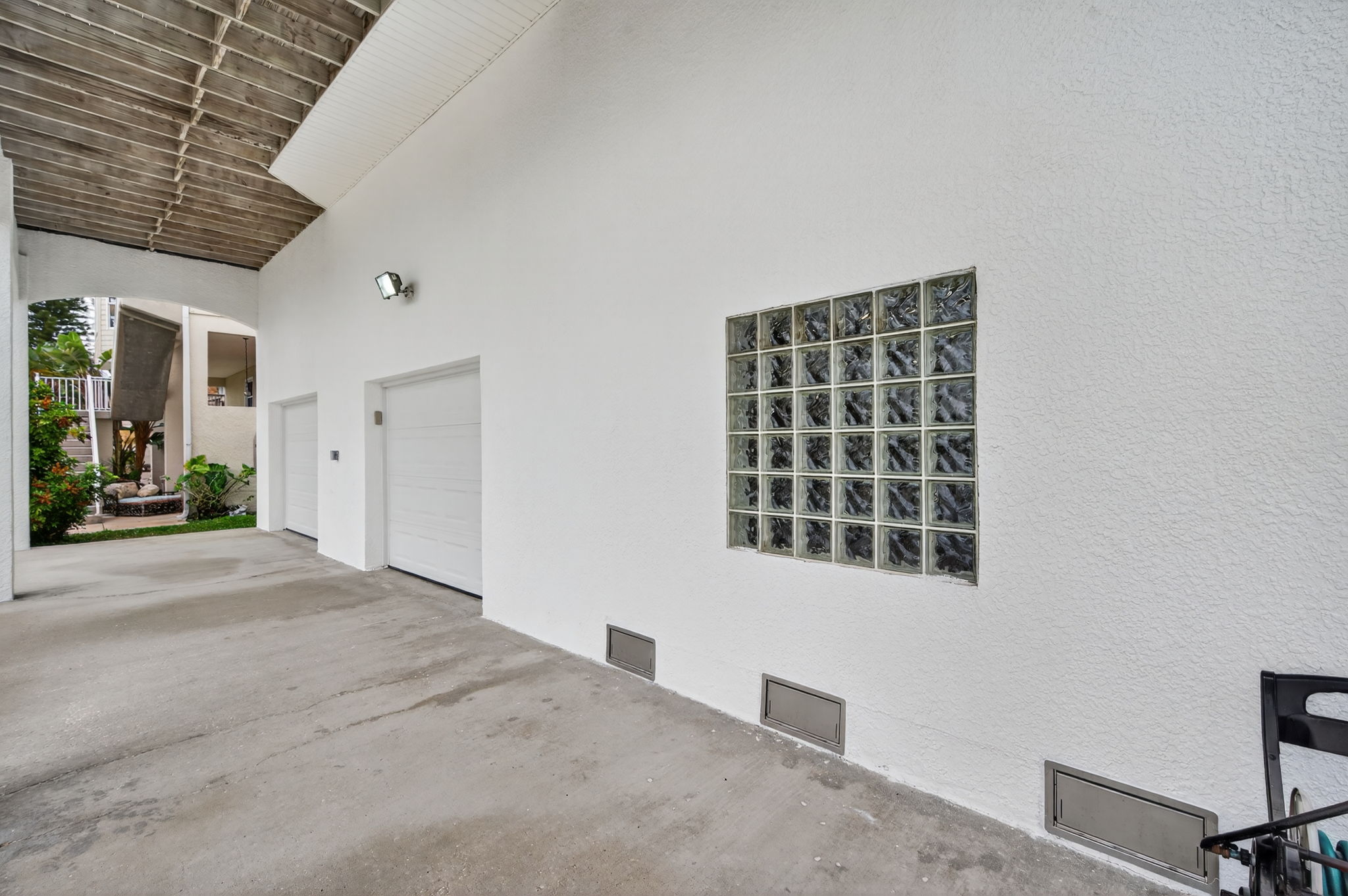 Rear Exteriors (2)