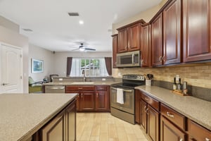 Zachary Dr-S2910-016.jpg