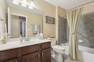 Zachary Dr-S2910-029.jpg