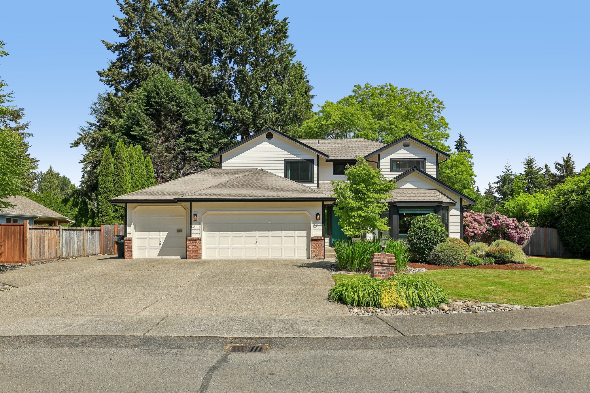 115th Avenue Ct-S2905-003.jpg