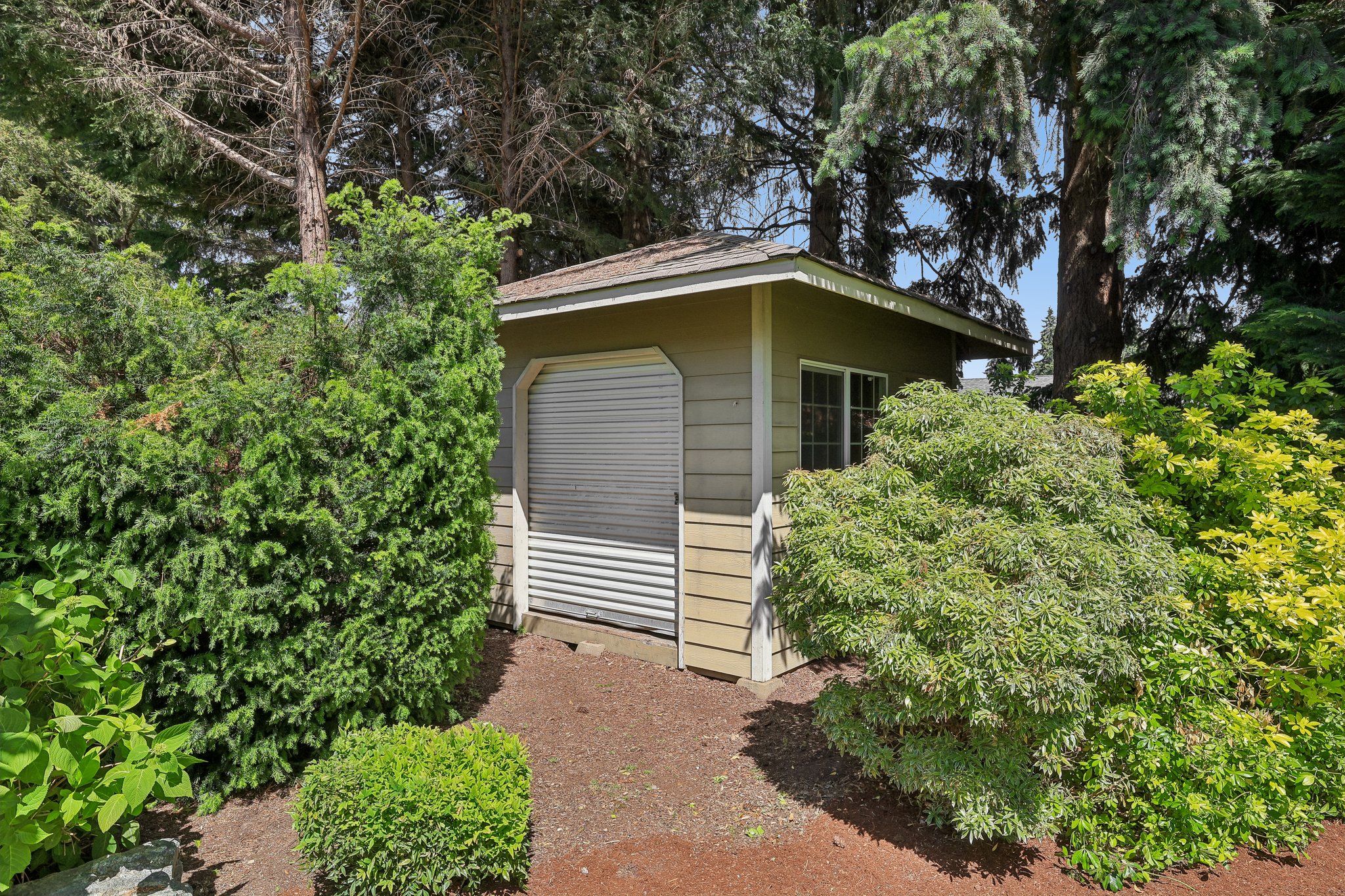 115th Avenue Ct-S2905-038.jpg