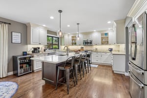 115th Avenue Ct-S2905-011.jpg