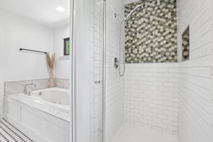 115th Avenue Ct-S2905-033.jpg