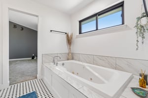 115th Avenue Ct-S2905-034.jpg