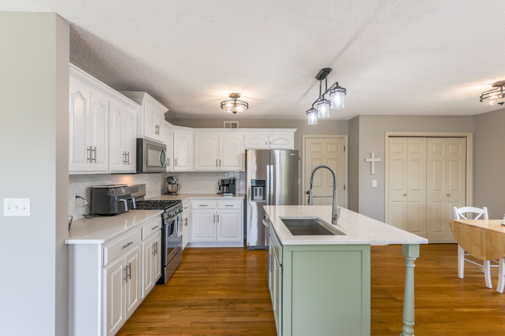 14609 Derby Rd-29
