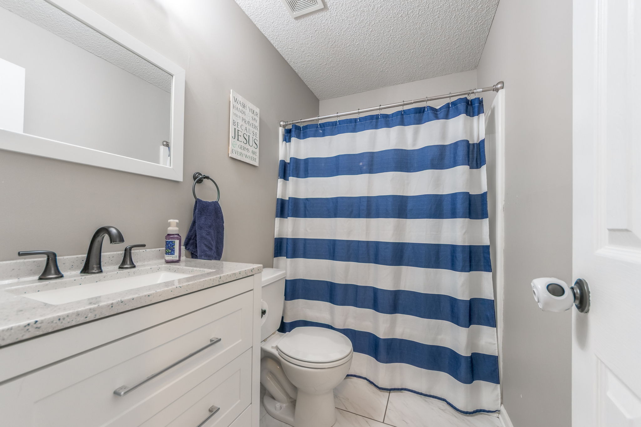 14609 Derby Rd-47