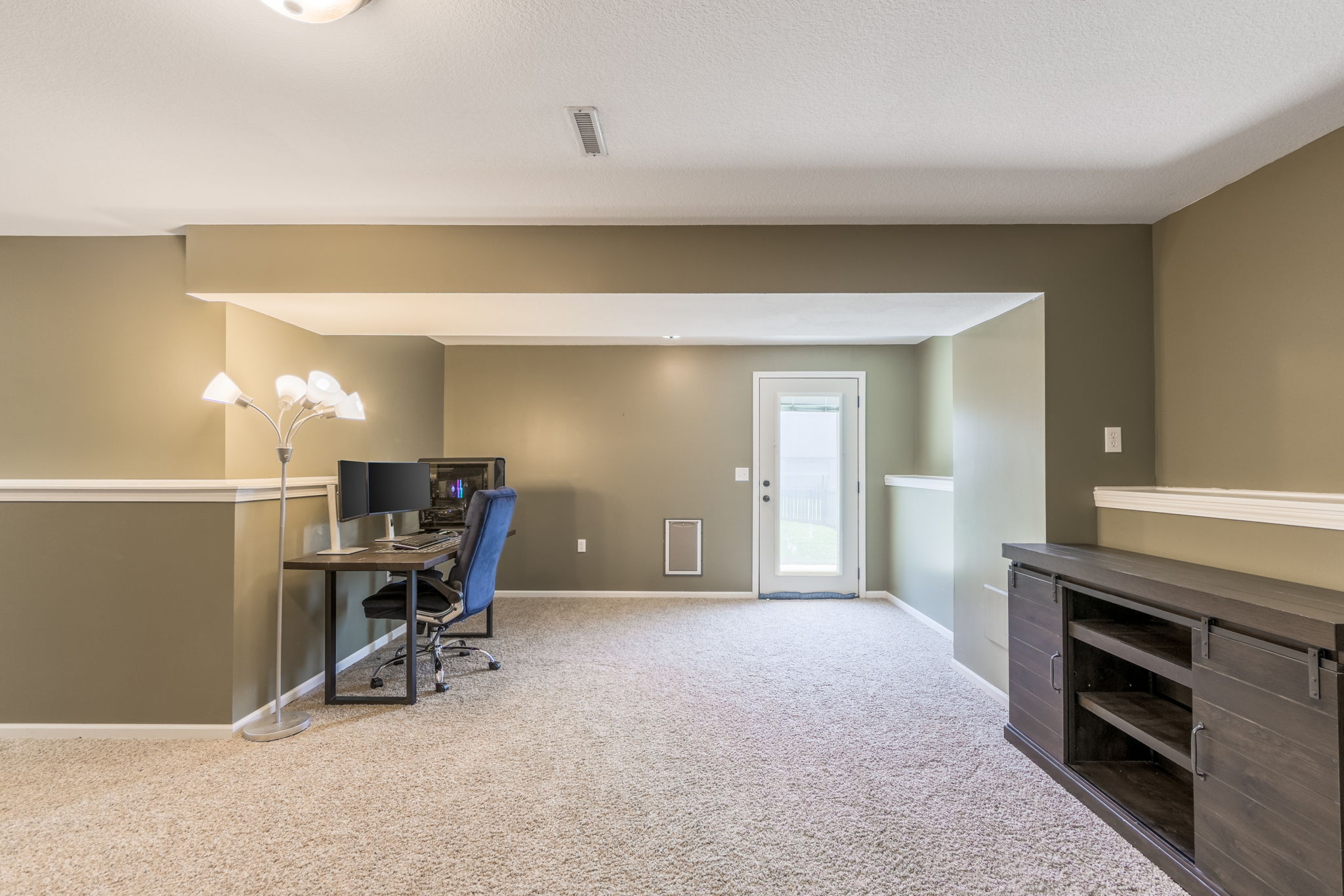 14609 Derby Rd-50