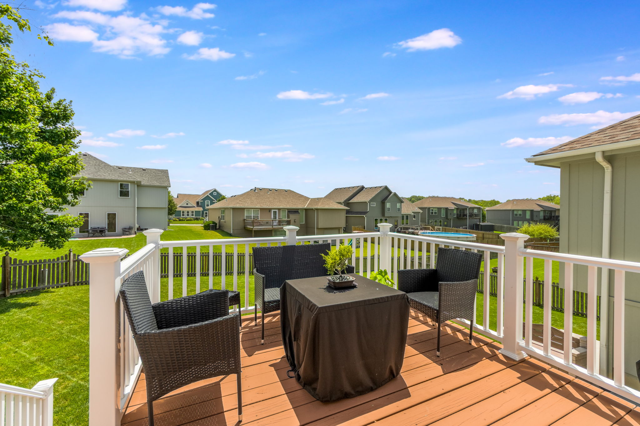 14609 Derby Rd-06