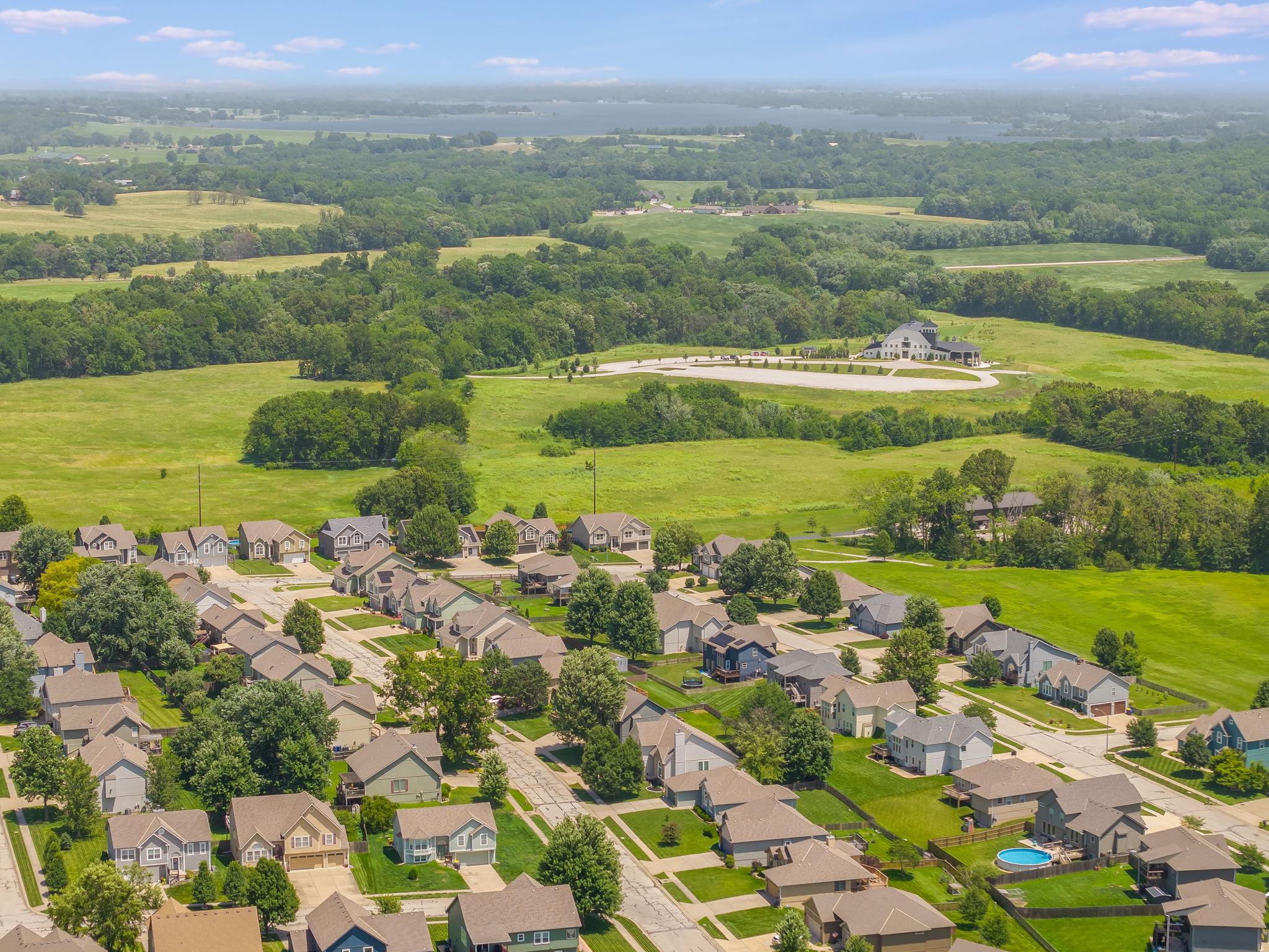 14609 Derby Rd-17