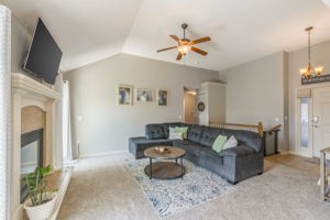 14609 Derby Rd-25