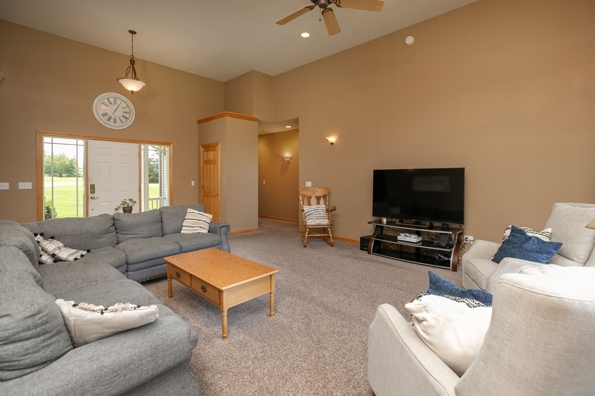 07-Living Room