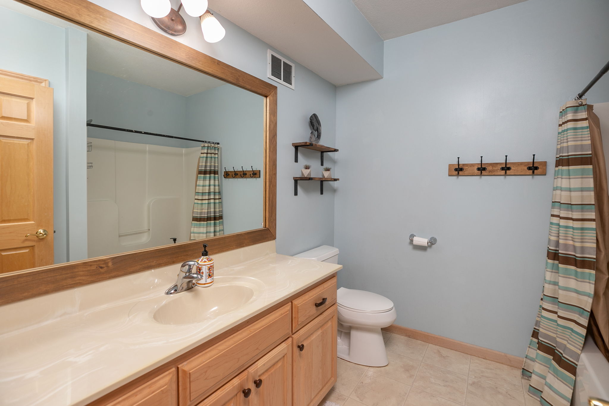 34-Bathroom