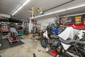 36-Garage