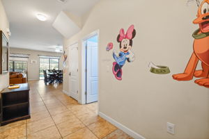  Photo 34