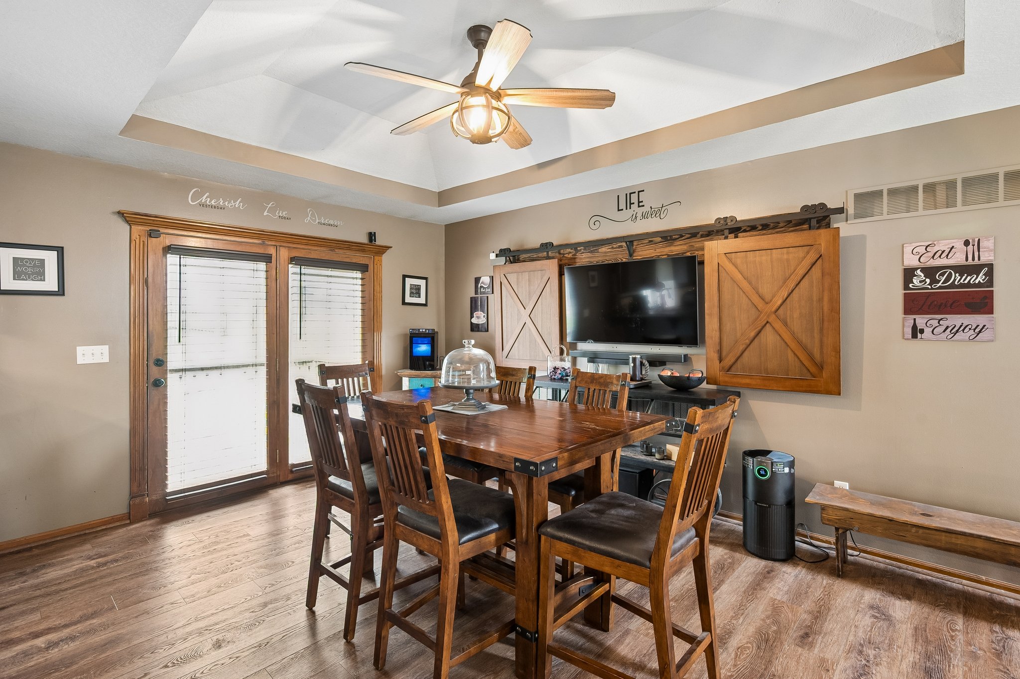 8573 - 14611 Killarney Ln_009.jpg