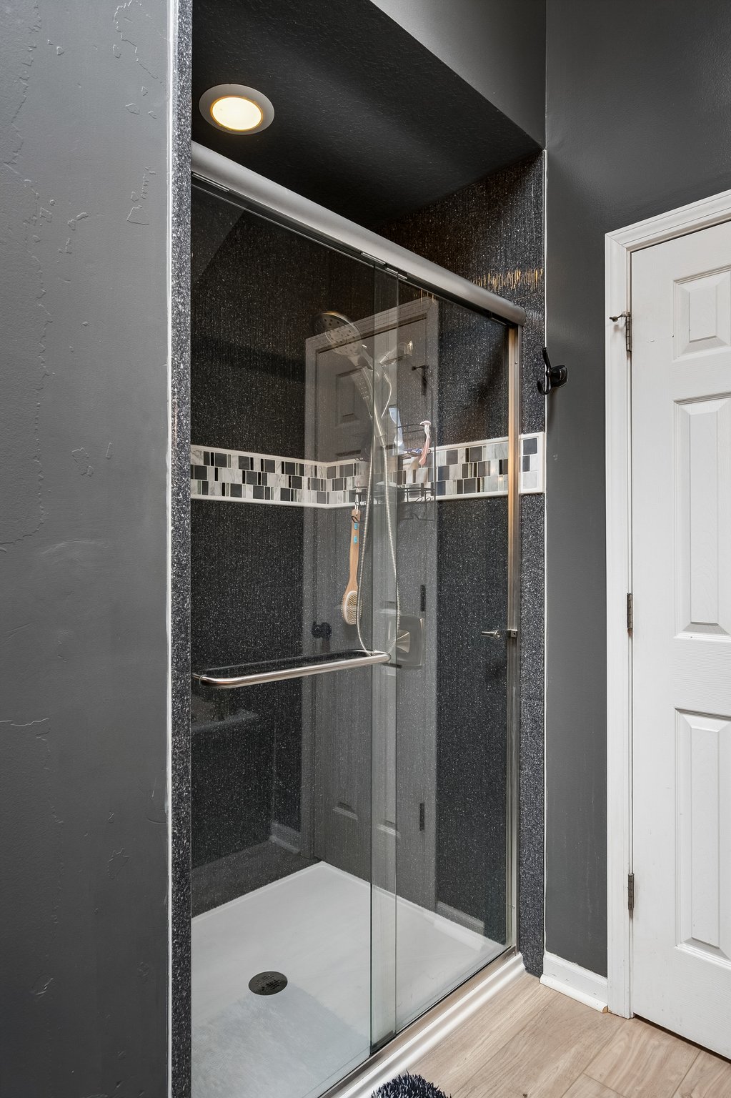 8573 - 14611 Killarney Ln_019.jpg