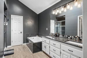 8573 - 14611 Killarney Ln_018.jpg
