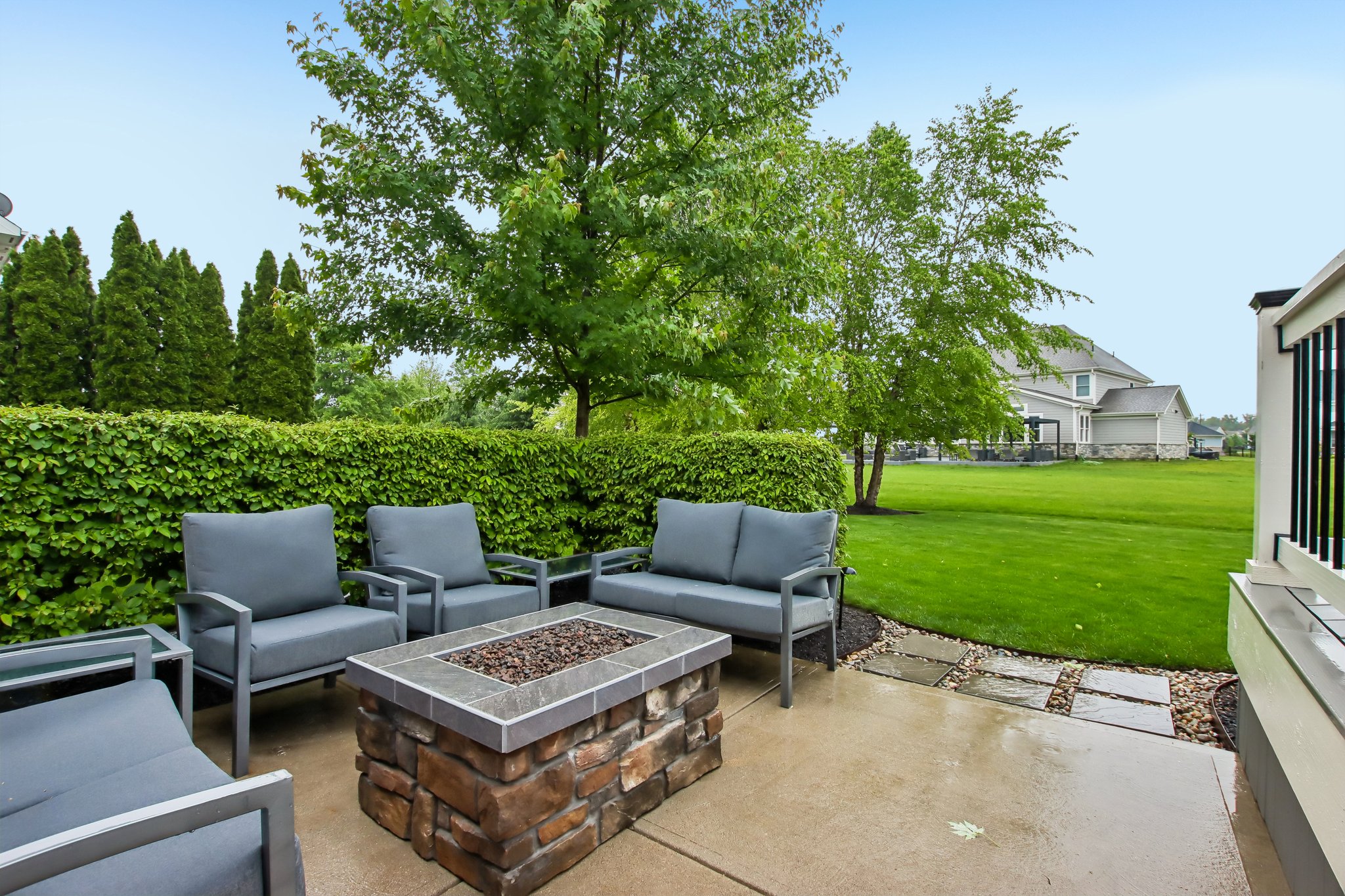 Pleasant Crest Ave-S1905-057.jpg