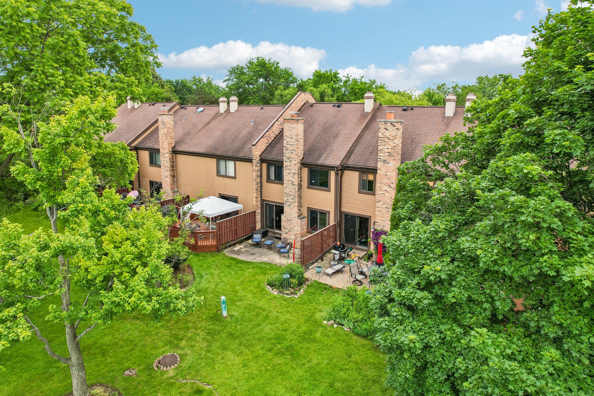 Fairfax Ln-S2706-048.jpg