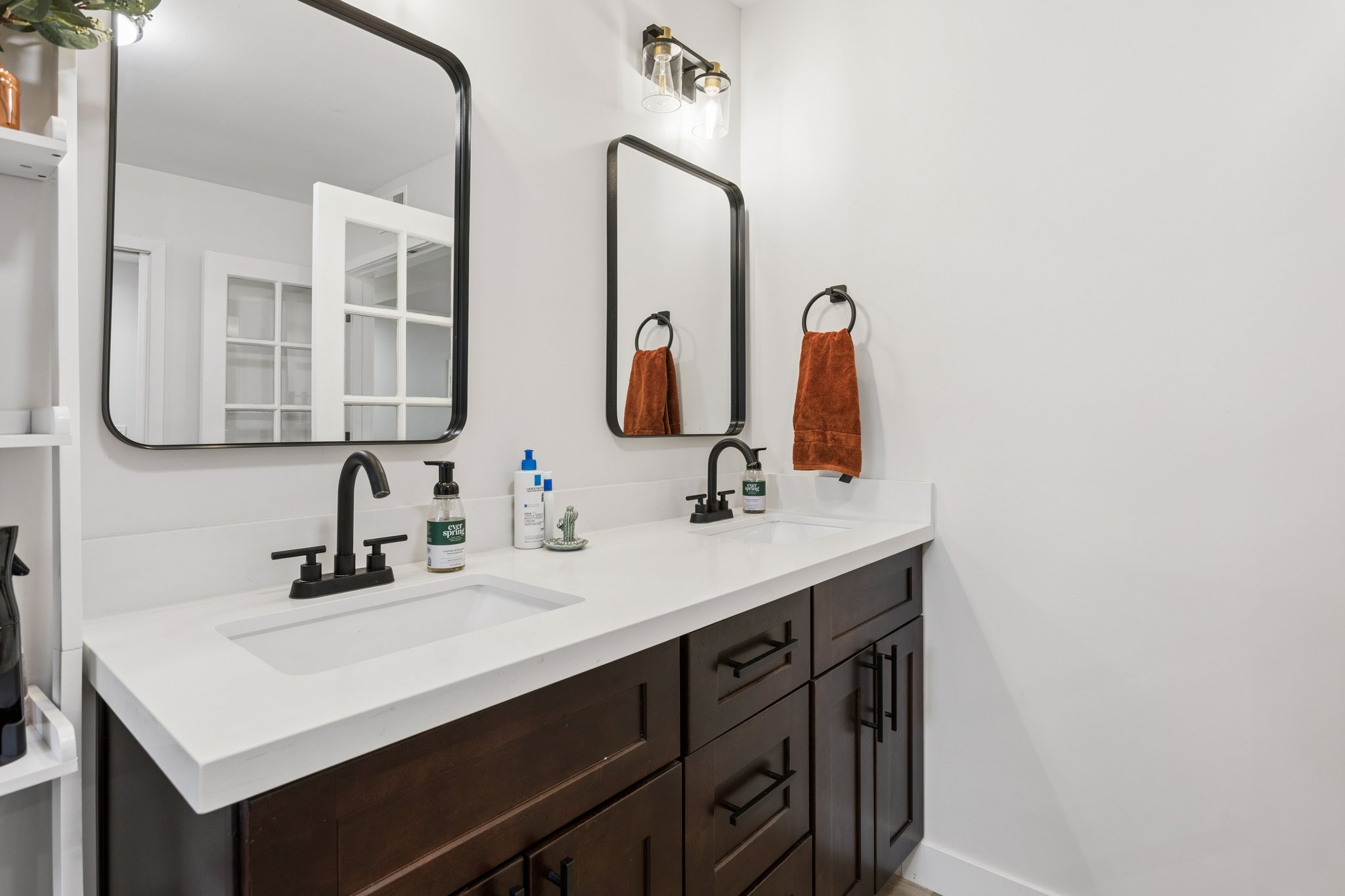 14621 N 63rd St - 026.jpg
