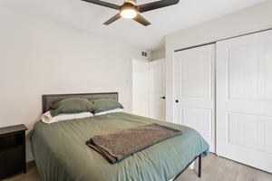 14621 N 63rd St - 034.jpg
