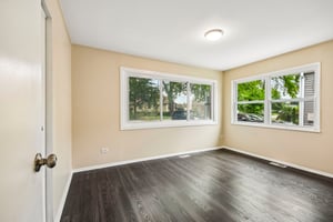 Abbottsford Rd-S1007-013.jpg