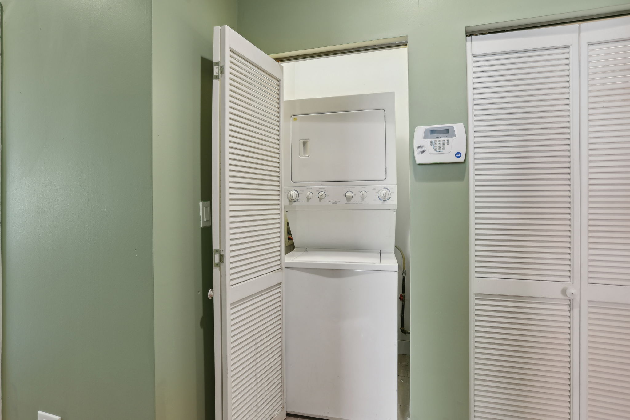 W Huron St Unit 2F-0206-003