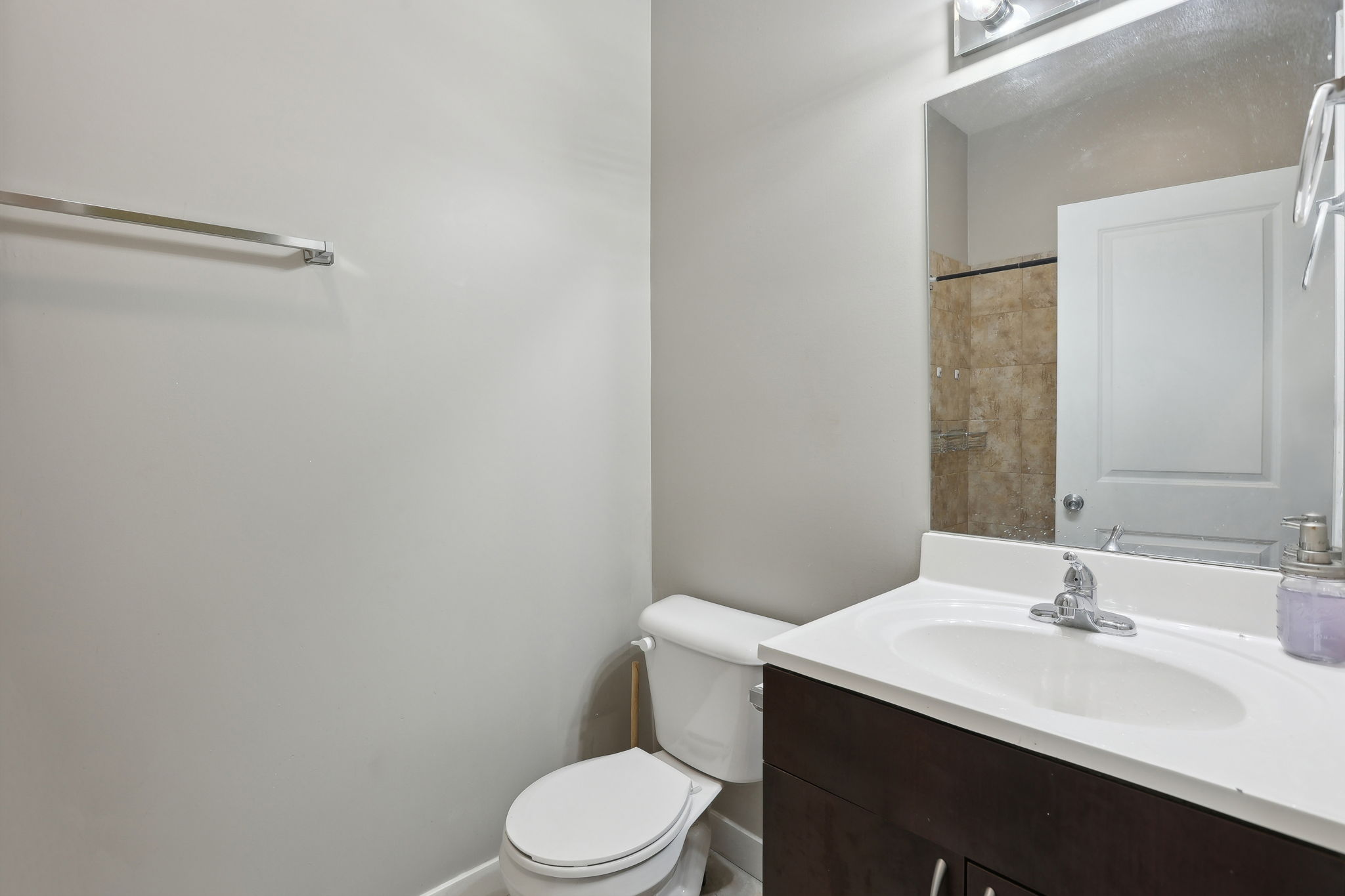 W Huron St Unit 2F-0206-006