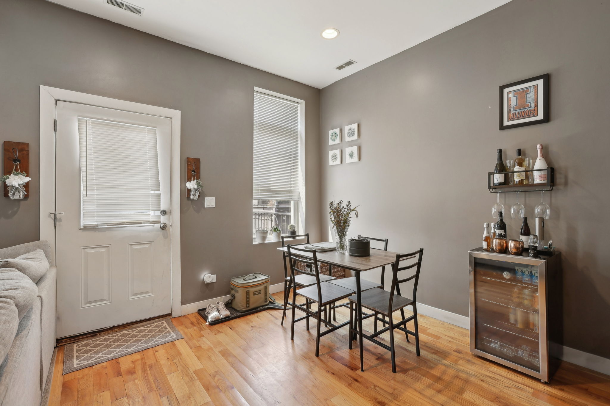 W Huron St Unit 2R-0206-005