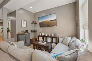 W Huron St Unit 2R-0206-003