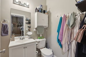 W Huron St Unit 2R-0206-012