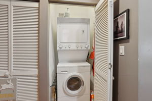 W Huron St Unit 2R-0206-013