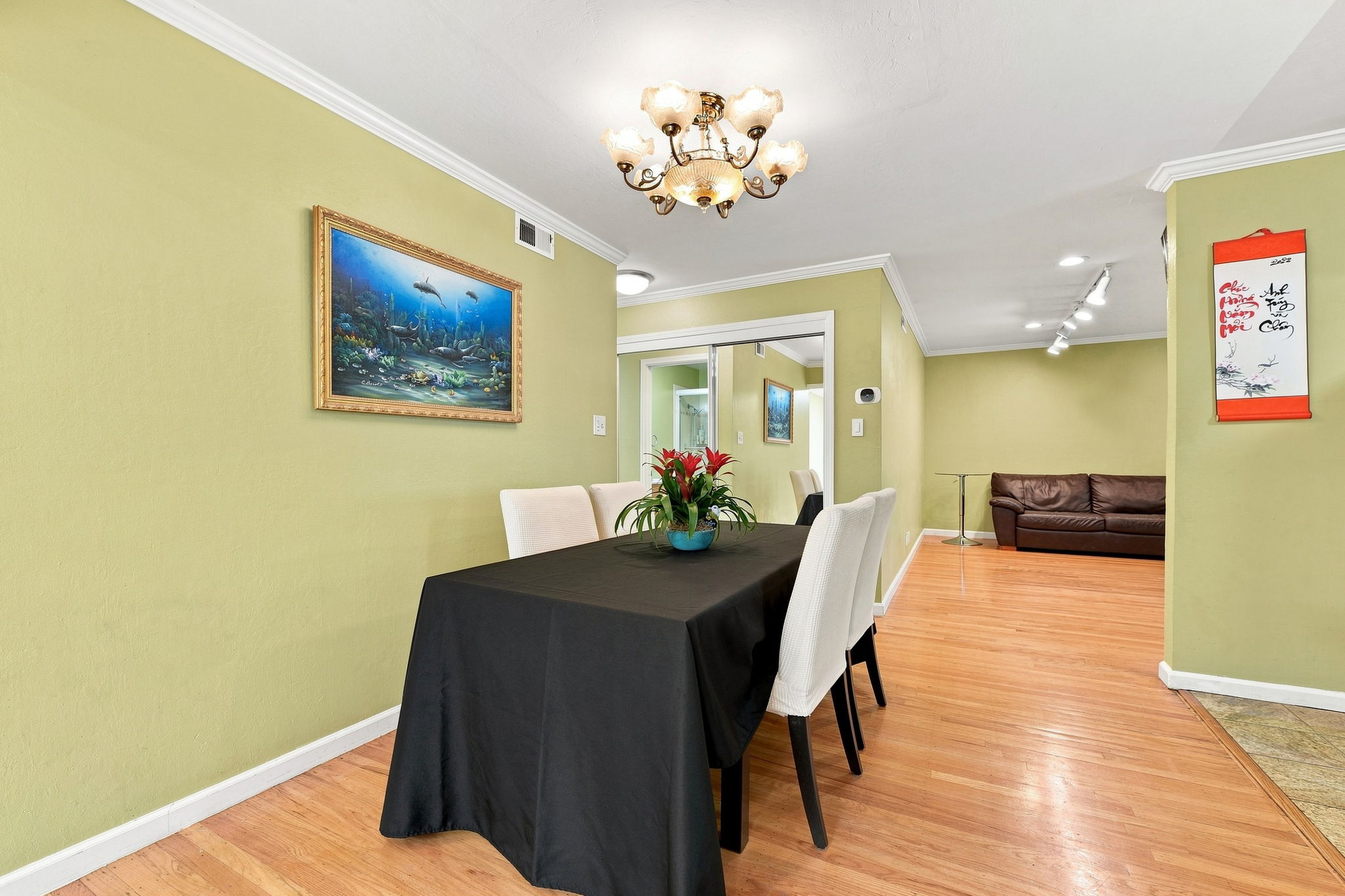 019_F8_1464 Hillsdale Ave