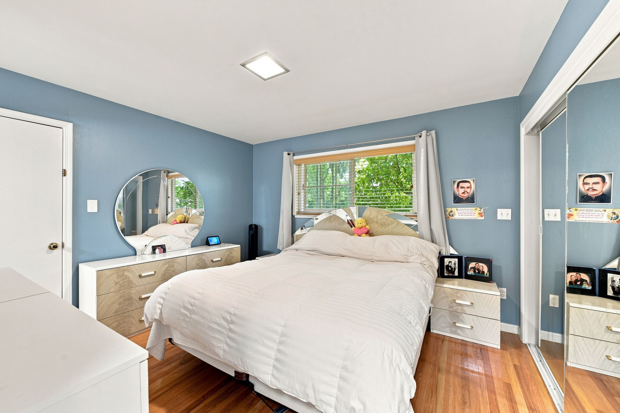 027_F8_1464 Hillsdale Ave