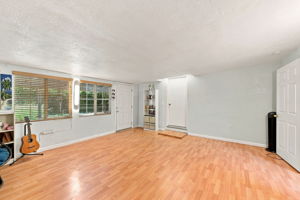 023_F8_1464 Hillsdale Ave