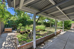 038_F8_1464 Hillsdale Ave