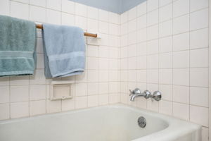  Photo 49